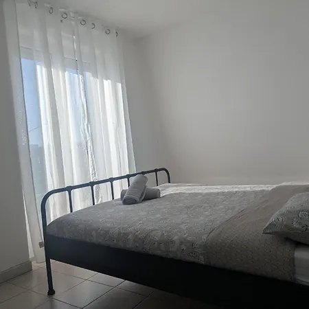 Le Regard - 2 Ou Studio, Salon, Cuisine Equipee, Parking Et Wifi Gratuit *